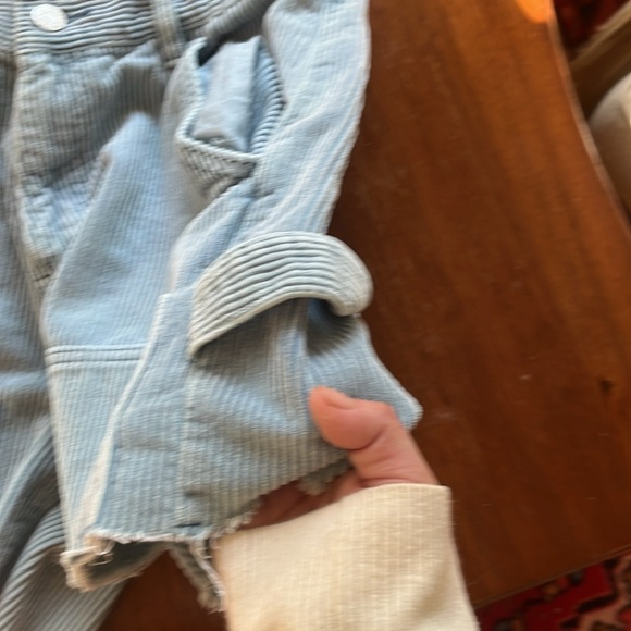 Pacsun corduroy blue shorts. Size 26’ - Picture 6 of 8